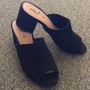 Black 2.5 inch heels